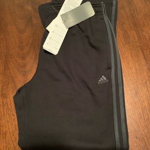 Men’s Adidas Warmup Trainjng Pants NWT
